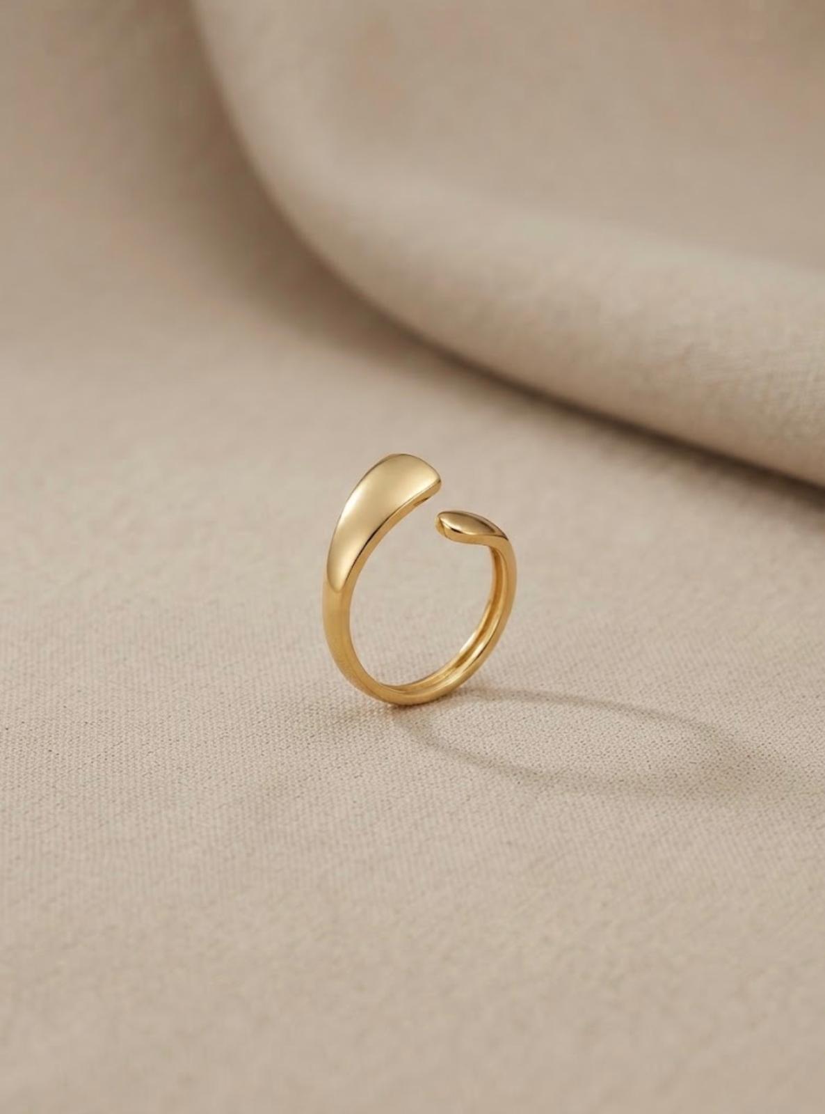 gold ring